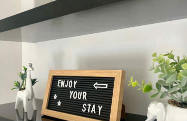 Crestfield House - Stunning Home near Alton Towers - Free Parking & Garden - Foto 36