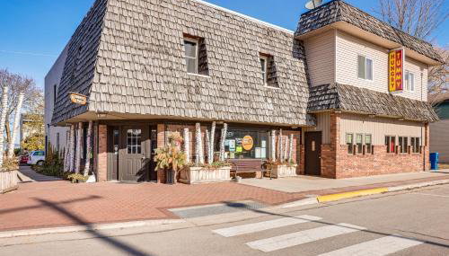 Downtown Beulah Pet-Friendly Apt Near Lake and Shops - Foto 3