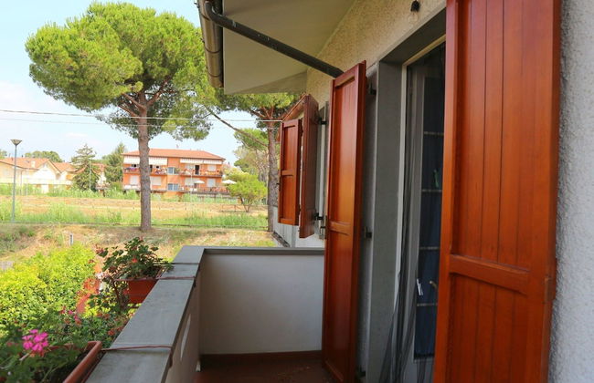 Nice Holiday Home in Marina di Massa near Beach - Foto 23