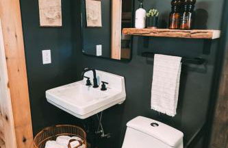 Magical Tennessee Tiny House with a Rooftop Deck - Foto 15