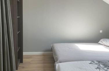 Maison 5 chambres 3sdb en ville avec piscine - Foto 6