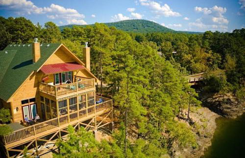 C25, Four bedroom, 4 1 2 bath luxury log-sided cottage with hot tub cottage - Foto 1