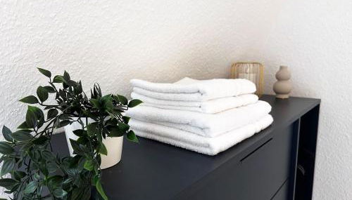 60qm Apartment mit 2 Betten in Viersen - Central - High ceiling - Foto 5, towels