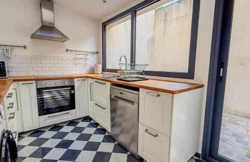 Appart avec terrasse, vue & parking - hyper centre - Foto 9