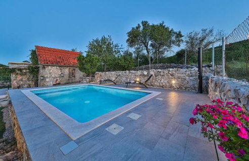 Nice Home In Trolokve - Foto 12