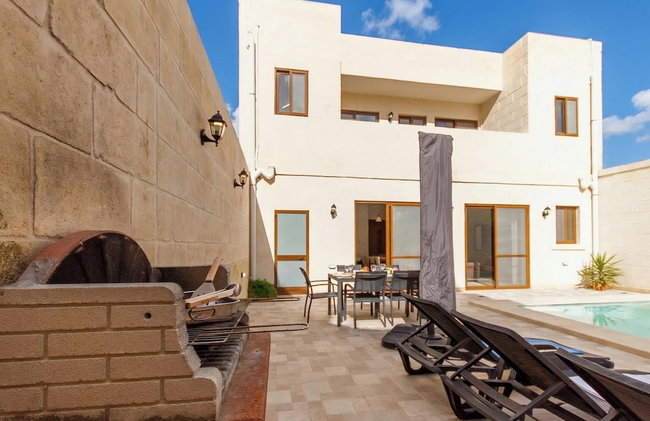 Nadurija, So Nice Gozitan Villa + Pool - Foto 32