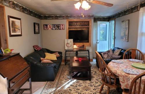 Lake Congamond Suffield House - Foto 32