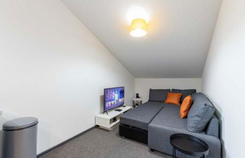 The Eldern - Spacious, Netflix, free Parking, close to A1 - Photo 10