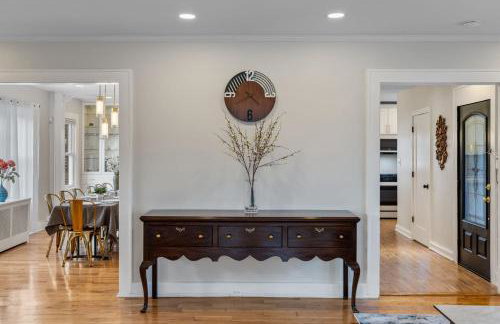 5BR Home Minutes to NYC and FIFA 2026 Sleeps 16 - Foto 11