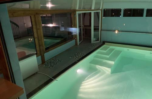 Traumscheune mit Pool, Kamin und privatem Spa - Photo 10