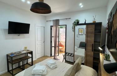 Gennarino Apartments - Panorama Suite with balcony and Urban Loft - Foto 22