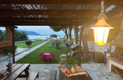 Pampas Seafront villa, 6 bedrooms, North Evvoia - Photo 7