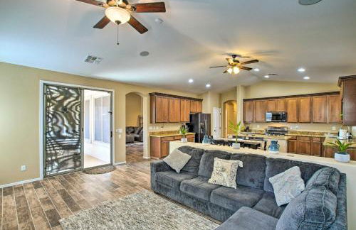 4 Mi to Surprise Stadium! Snowbird Haven with Pool - Foto 14