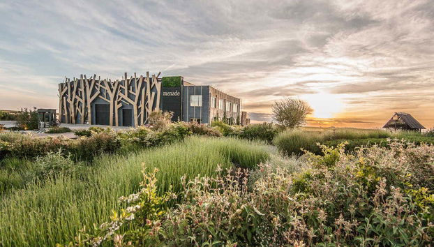 Panorâmica da adega Menade