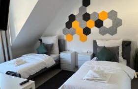 DUTTI'S HOME - Apartment A l 2 rooms l 4 Beds l TV l WIFI l Kitchen l Parking l Autobahn - Foto 5