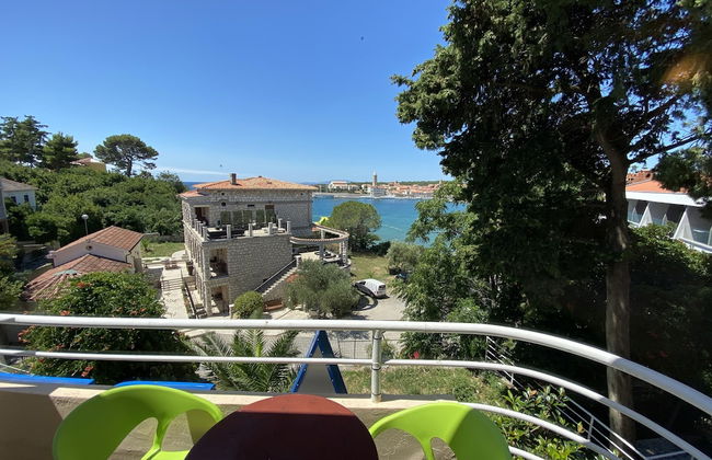 Integrated Hotel Arbia - Villa Magdalena - Foto 1