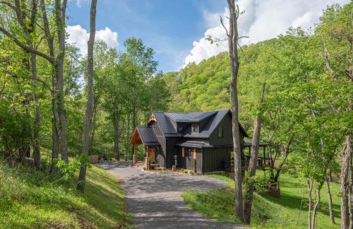 Lux Riverfront Retreat- Hot Tub, Game Room, Views! - Photo 6