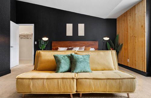 7 beds Nerf Wall Arcade 4 min Walk 2 Beach! - Foto 34