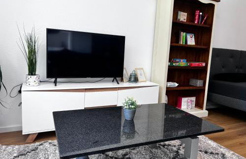 Apartment Ferienwohnung mit Grünem Blick Terrasse & Neu saniert Bordinghaus 24h Check-In in Freudenberg am Main - Foto 24