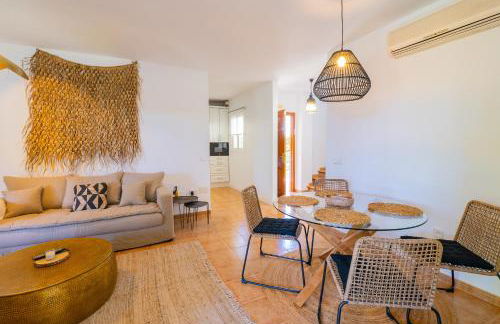 Cubo's Townhouse Sierrezuela - Photo 16