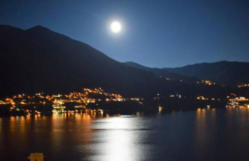Romantic home stone with amazing view lake of Como and Oleandra - Foto 16