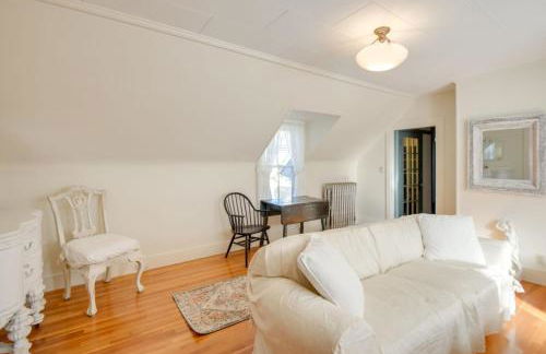 Walk to Downtown Saco from Cozy Coastal Apt - Photo 12