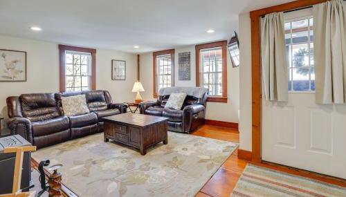 Walk to Memorial Park Pet-Friendly Bethlehem Home - Foto 4