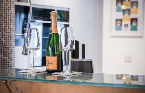 The Cottage - 2 Bedroom Cottage - Tenby - Photo 68