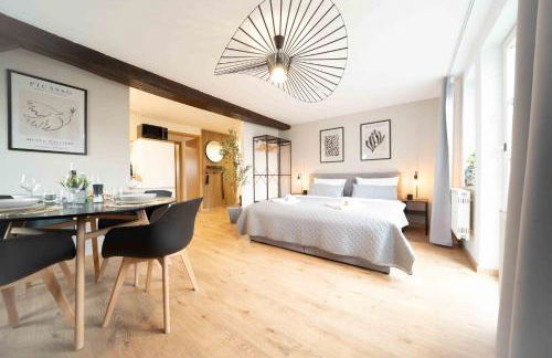 C&S Living I Wohnung I Balkon I Küche I Stellplatz - Foto 1