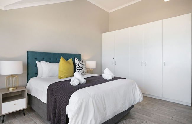 Sea Spray B404 by HostAgents - Photo 7