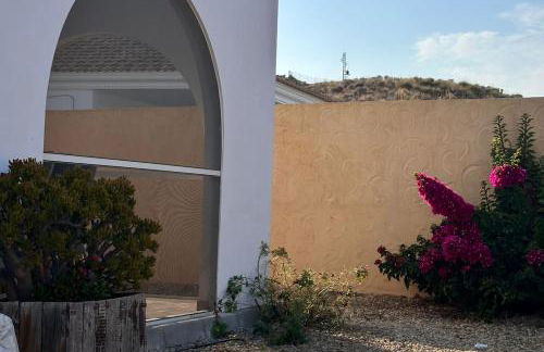 Casa Bueno- Sleeps 7 Private Pool & AirCon - Foto 53