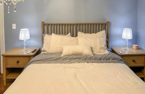 Steps to Dtwn Plymouth! Home with Dog-Friendly Yard - Foto 23