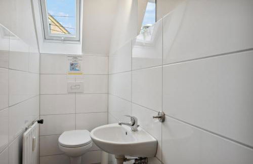 Monteurwohnungen in Köngen Küche, Wifi, Smart TV, Wendlingen, Stuttgart, Autobahn A8 - Foto 15