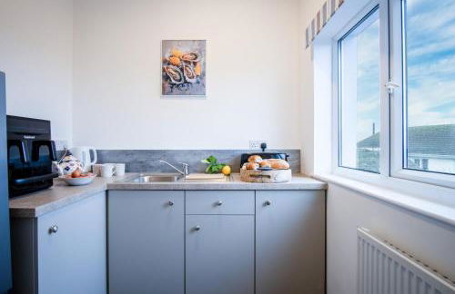 Tide & Tee - 2 Bedroom Apartment - Penally - Tenby - Photo 12