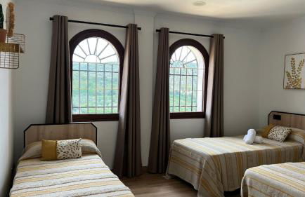 Casa rural acogedora con chimenea y vistas al atardecer - Foto 38