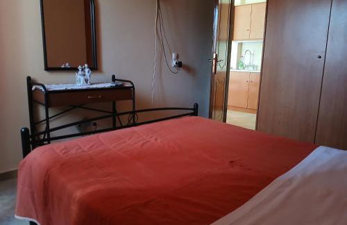 Avgonima Family's Rooms ll - Foto 8