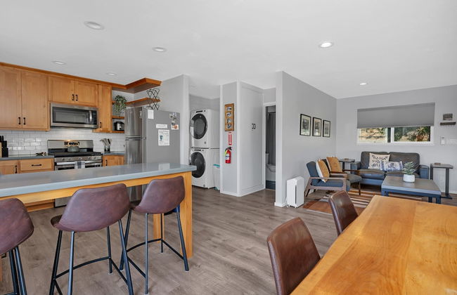 Modern 2bd Cabin With Stunning Views of Bass Lake - Foto 5