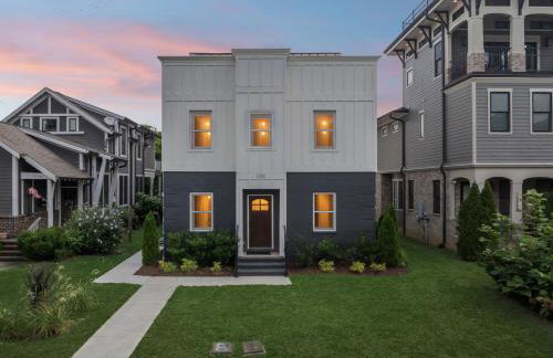 Nash Urban Oasis with Rooftop and Modern Amenities - Foto 75