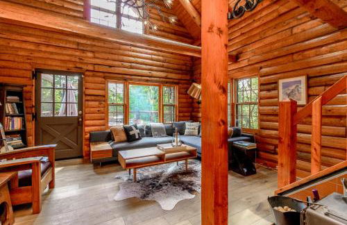 Tranquil and Private 2 Bedroom Cabin with Hot Tub - Foto 5