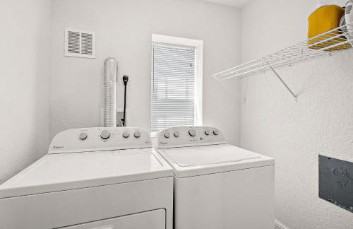 The Ray - 2nd Floor Historic Condo- Minutes Walk to Downtown - Foto 28