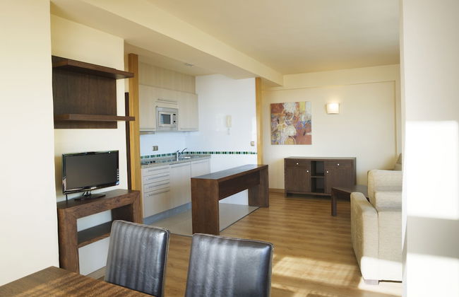 MS Apartamentos Puerto Marina - Photo 45