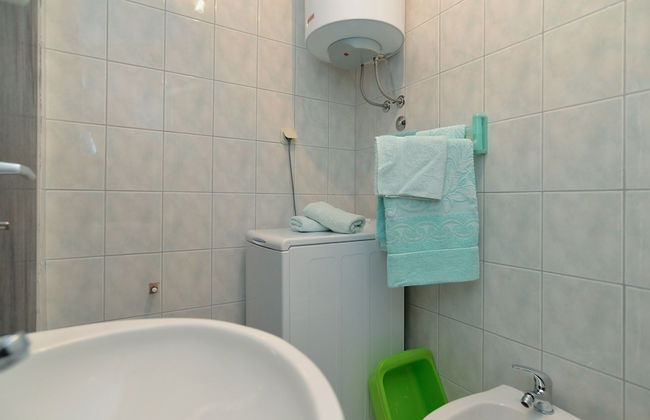 Apartment 1803 - Photo 41