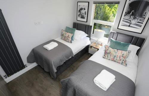 Aisiki Apartments at Stanhope Road, North Finchley, Airconditioned Multiple 2 or 3-Bedroom, Pet Friendly Duplex Flats, King or Twin Beds with Free WiFi - Foto 26