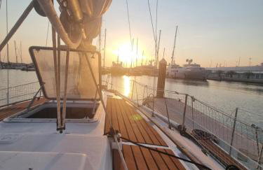 Velero en Puerto Valencia Mar -E&M Boats - Foto 2