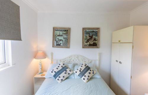 Sea View Holiday Chalet, access to sandy beach - Pets go free - Foto 18