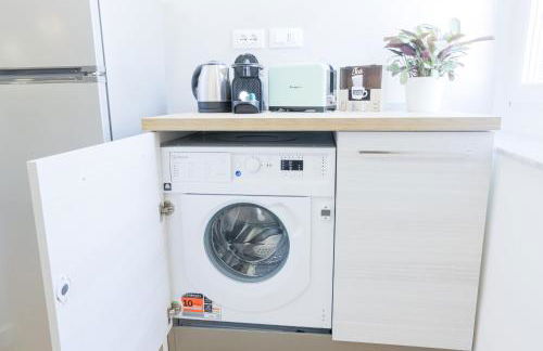 Tao's House vicino alla Metropolitana - 2 Camere - AC - Wi Fi veloce - Foto 3