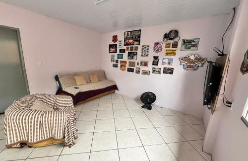 Casa espaçosa e aconchegante Cama King e ar condicionado - Foto 12