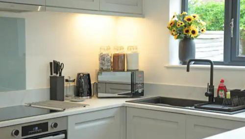 Modern Luxury 4 Bed House in Heart of Macclesfield - Foto 2