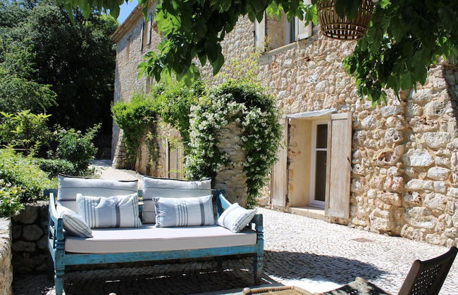 Holiday Home in Bagnols-en-foret With Pool - Photo 38