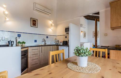 Casa Sol - traditional village house with pool and view - Foto 10